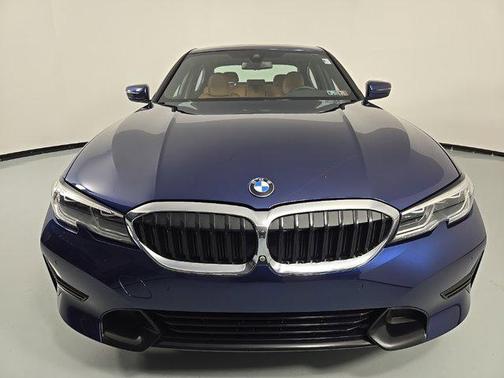 2019 BMW 330 xDrive