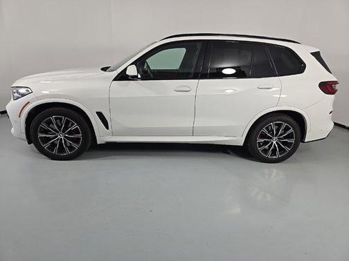 2023 BMW X5 M50i