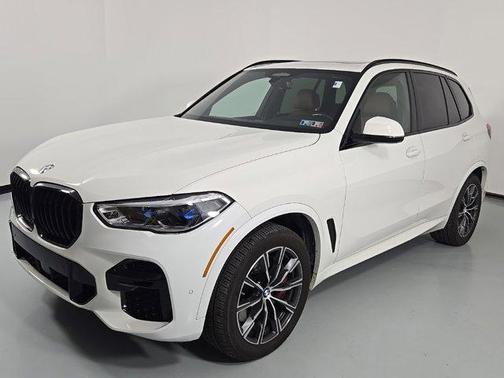 2023 BMW X5 M50i
