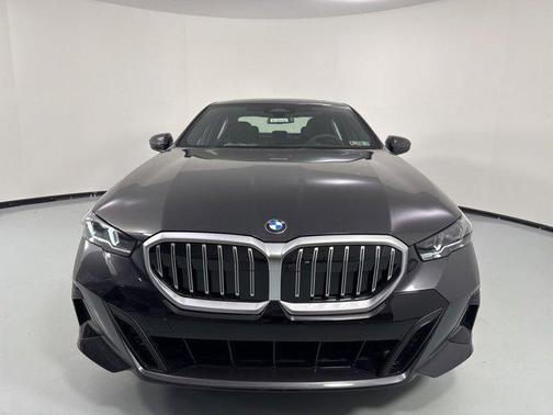 Dark Graphite Metallic 2026 BMW 530 xDrive