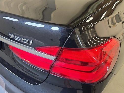 2019 BMW 750 i xDrive