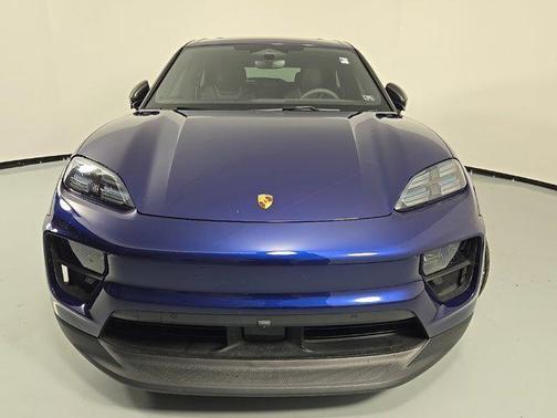 2024 Porsche Macan 4