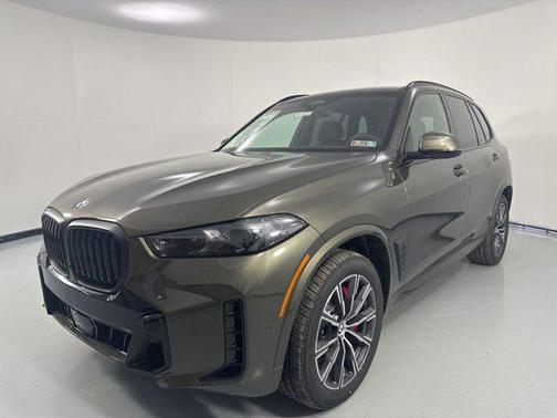 Manhattan Green Metallic 2026 BMW X5 xDrive40i
