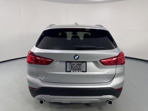 2021 BMW X1 sDrive28i