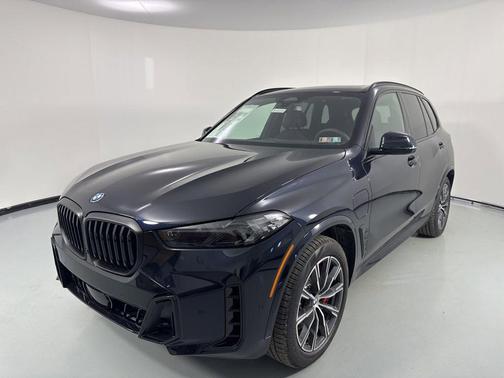 Carbon Black Metallic 2026 BMW X5 PHEV xDrive50e