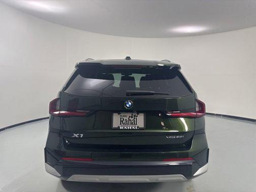 San Remo Green Metallic 2023 BMW X1 xDrive28i