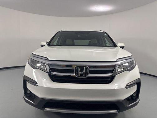 Platinum White Pearl 2020 Honda Pilot Touring 8-Passenger