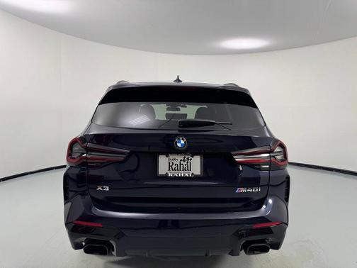 Carbon Black Metallic 2022 BMW X3 M40i