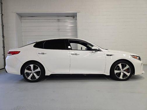 2016 Kia Optima SX Turbo