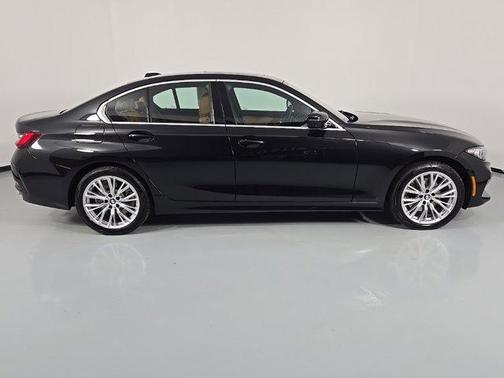 2024 BMW 330 xDrive