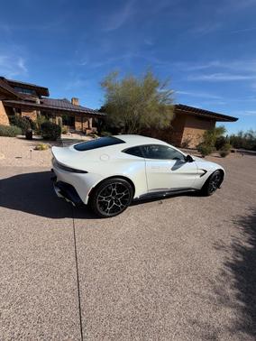 2021 Aston Martin Vantage Automatic