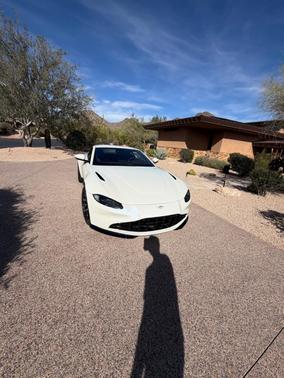 2021 Aston Martin Vantage Automatic