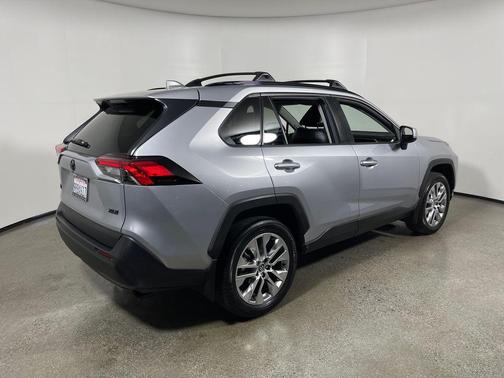 Silver Sky Metallic 2025 Toyota RAV4 XLE Premium