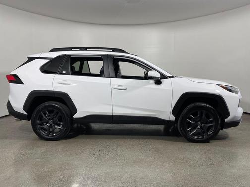 Ice Cap 2024 Toyota RAV4 Adventure