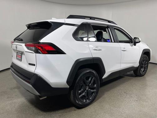 Ice Cap 2024 Toyota RAV4 Adventure
