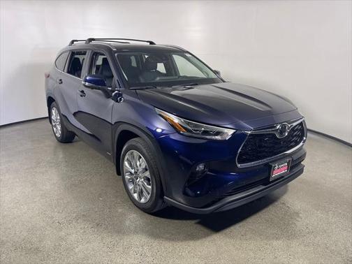 2025 Toyota Highlander Hybrid Limited