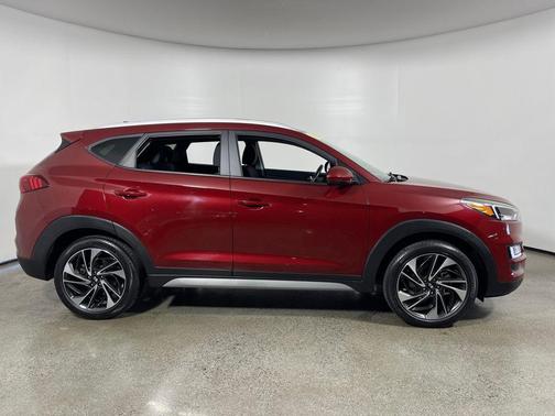 2020 Hyundai TUCSON Sport
