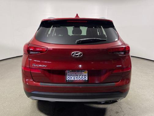 2020 Hyundai TUCSON Sport