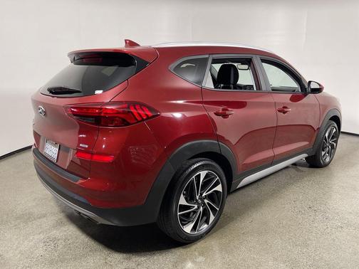 2020 Hyundai TUCSON Sport
