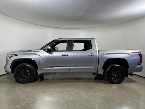 2026 Toyota Tundra Hybrid Platinum