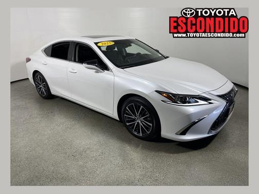 2025 Lexus ES 350 Base