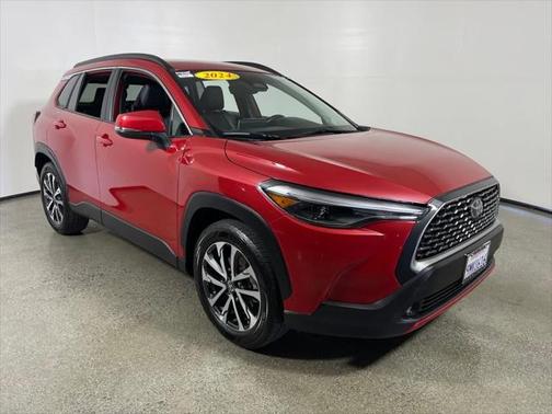 2024 Toyota Corolla Cross XLE