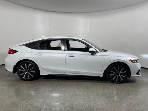 2022 Honda Civic EX-L