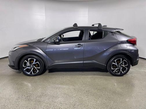 2021 Toyota C-HR XLE