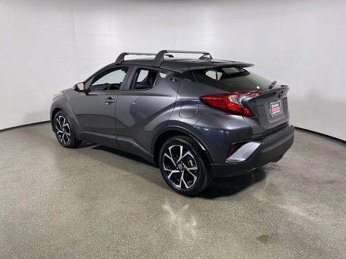 2021 Toyota C-HR XLE