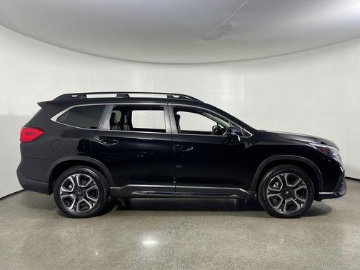 2023 Subaru Ascent Limited 7-Passenger