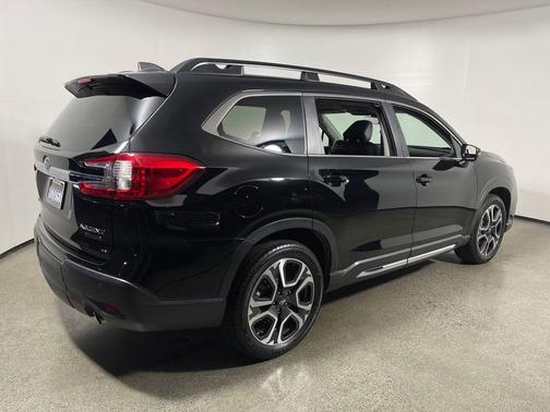 2023 Subaru Ascent Limited 7-Passenger