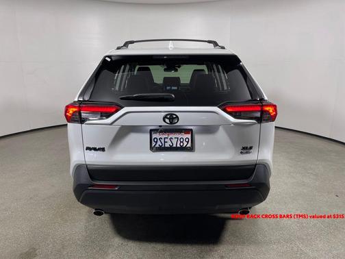 2025 Toyota RAV4 Hybrid XLE Premium