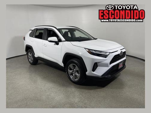 2024 Toyota RAV4 XLE