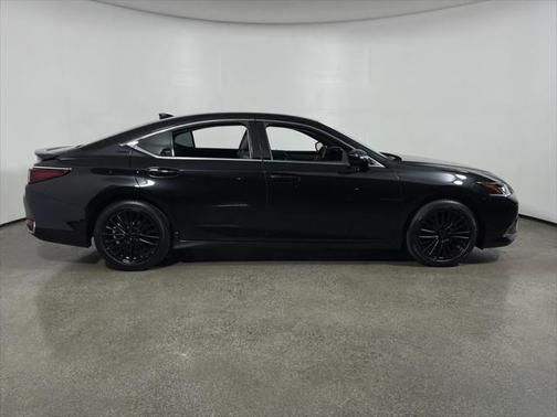 2024 Lexus ES 300h Base