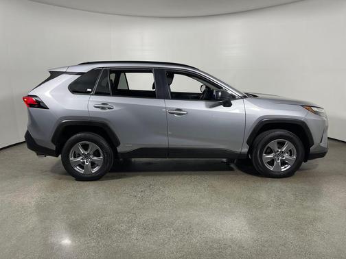Silver Sky Metallic 2025 Toyota RAV4 Hybrid LE