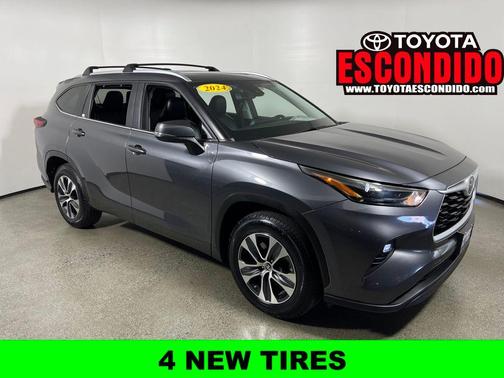 2024 Toyota Highlander XLE
