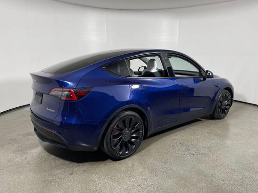 Deep Blue Metallic 2022 Tesla Model Y Performance Dual Motor All-Wheel Drive