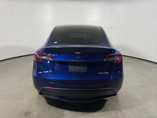 Deep Blue Metallic 2022 Tesla Model Y Performance Dual Motor All-Wheel Drive