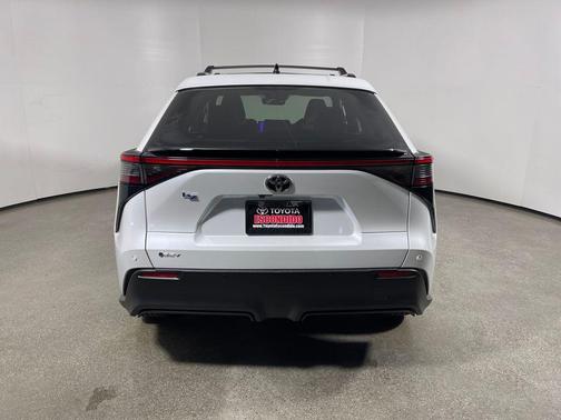 2026 Toyota bZ XLE Plus
