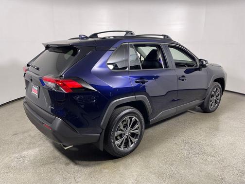 2025 Toyota RAV4 Hybrid XLE Premium
