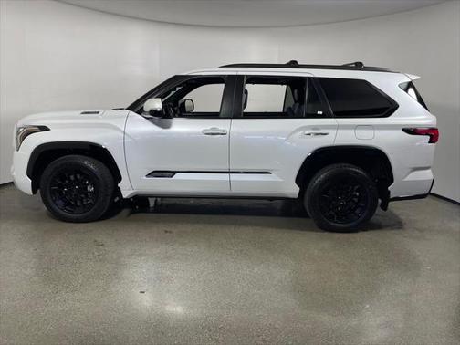 2024 Toyota Sequoia Platinum