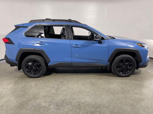2022 Toyota RAV4 TRD Off Road