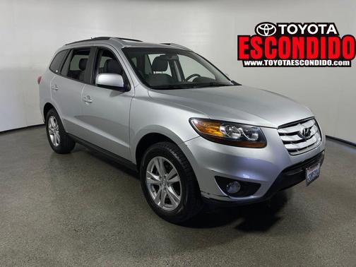 2011 Hyundai SANTA FE SE