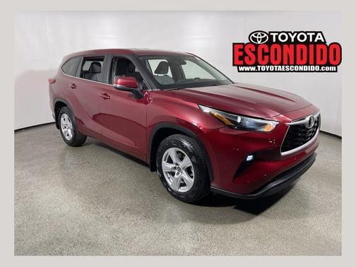 2023 Toyota Highlander LE