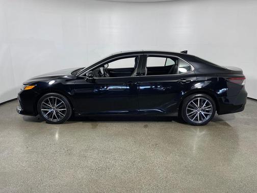 Midnight Black Metallic 2023 Toyota Camry Hybrid XLE