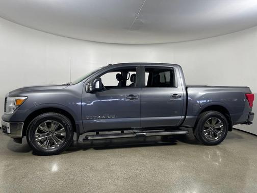 2019 Nissan Titan SV