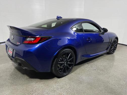 Trueno Blue 2026 Toyota GR86 Premium