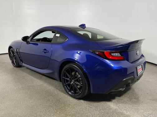 Trueno Blue 2026 Toyota GR86 Premium