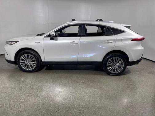 2021 Toyota Venza XLE