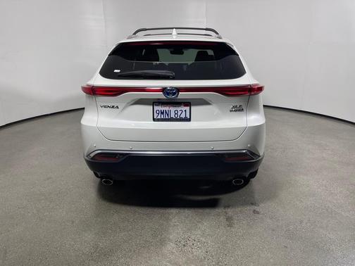 2021 Toyota Venza XLE